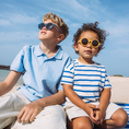 Φορτώστε την εικόνα στον προβολέα γκαλερί, Παιδικά γυαλιά ηλίου οβάλ Seaside Stripes Navy Blue 5-12 ετών