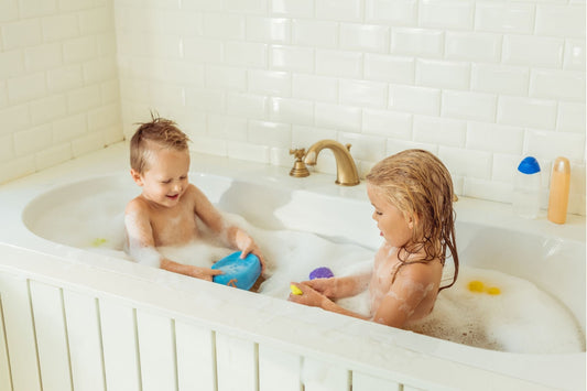 Bath bombs για παιδιά: Είναι ασφαλή; Πώς να επιλέξεις τα καλύτερα
