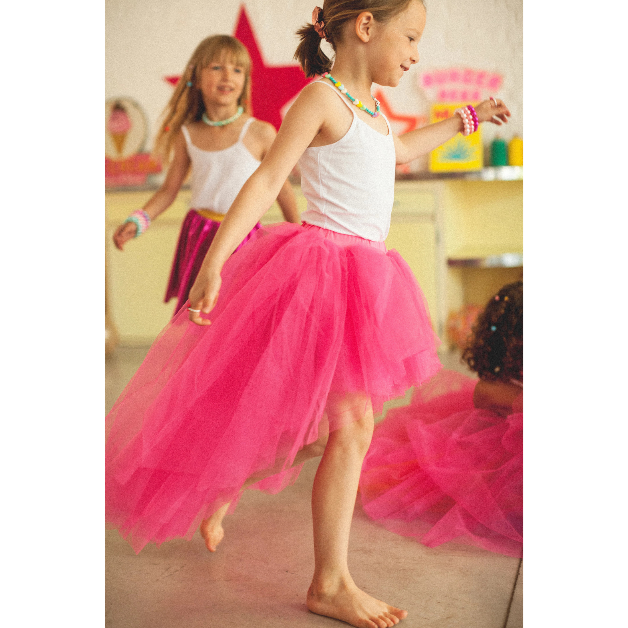 Girlsfuchsia tutu dress 6/8 years old