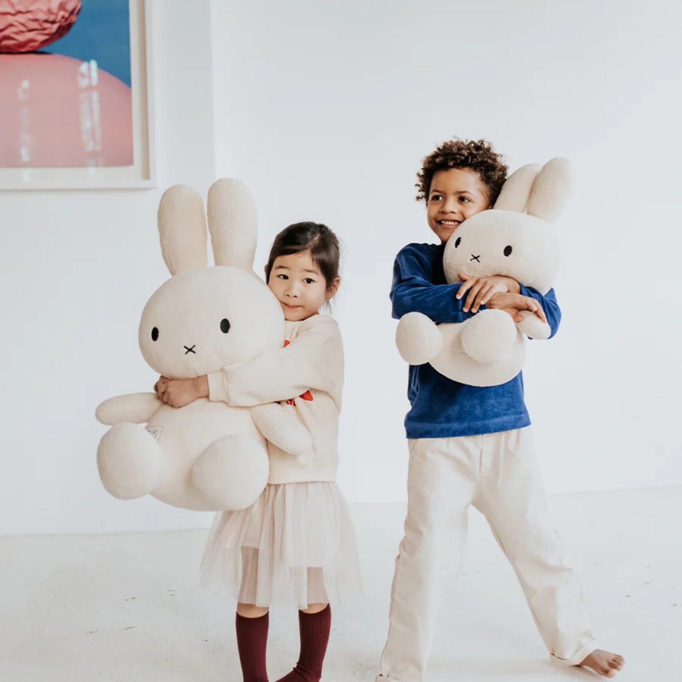 Παιδικό υφασμάτινο κουκλάκι Miffy Terry Cream 70cm - 27,5''