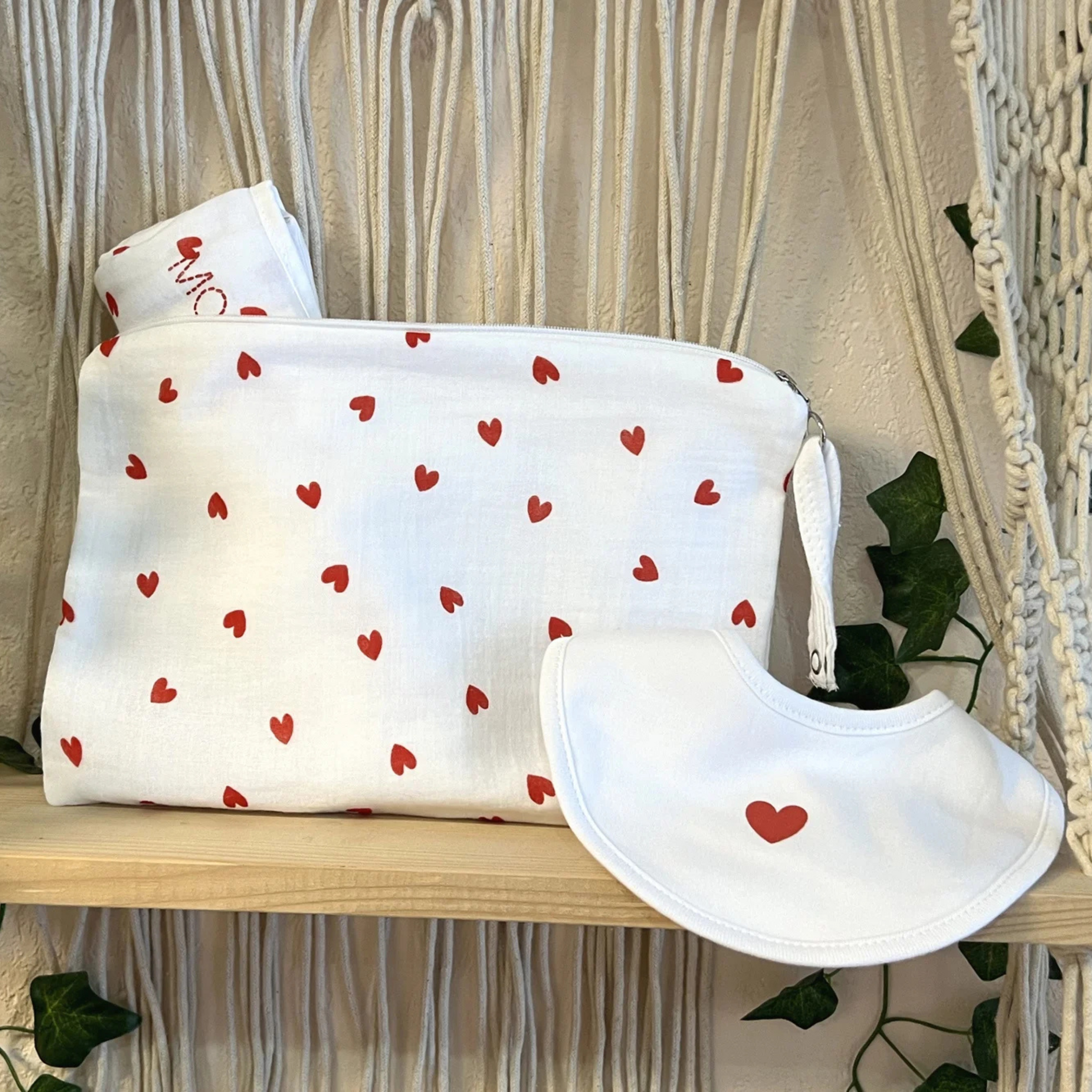 Baby toiletry bag with Hearts design