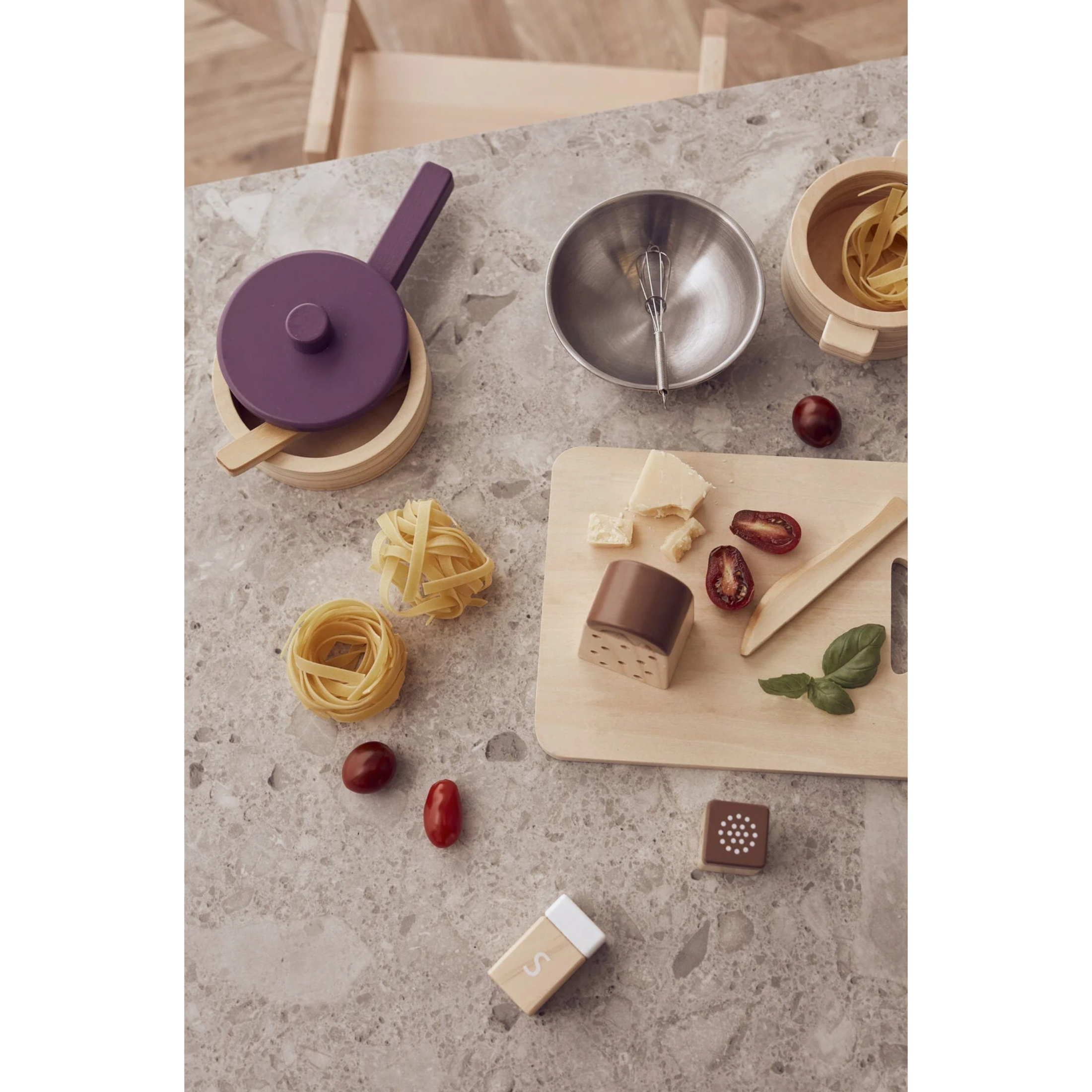 Children's wooden toy cooking set Bistrot