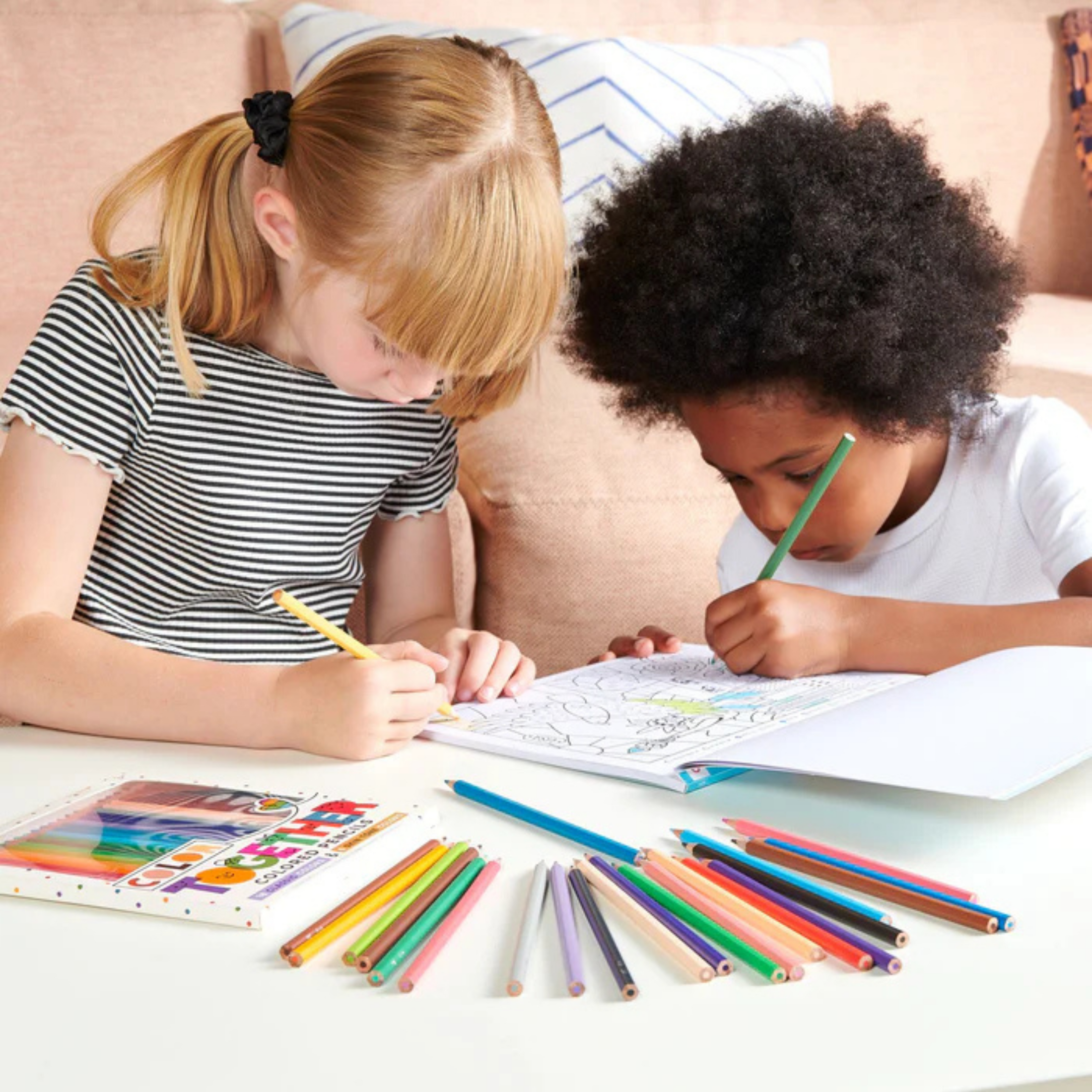 Children's set of 24 colored pencils Color Together