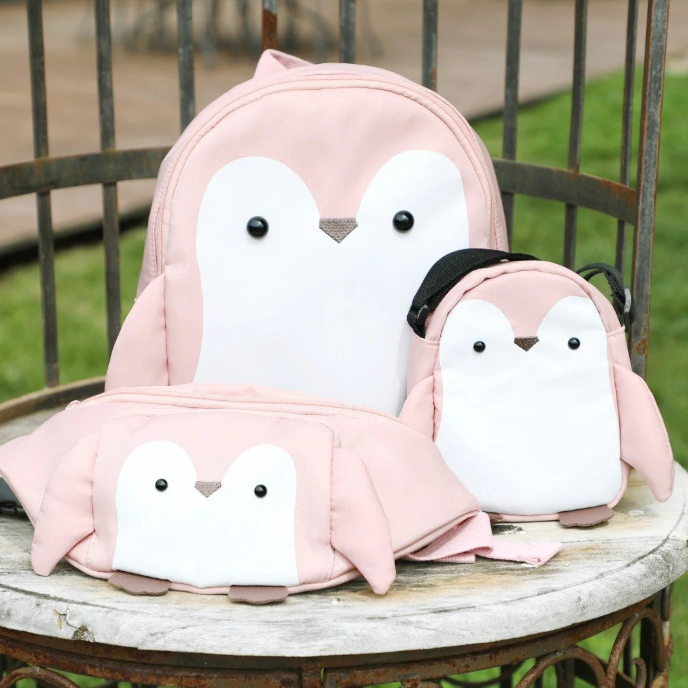 Children's backpack Miyu the Penguin Pink