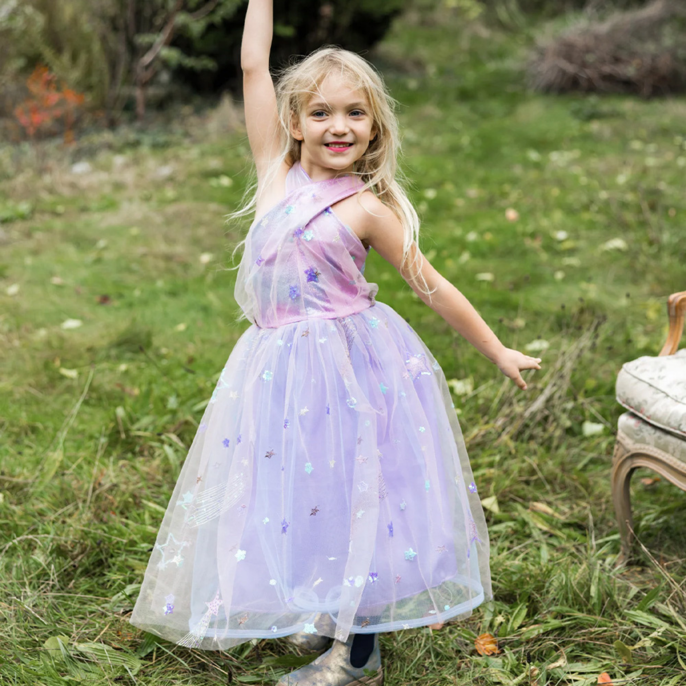 Children's Halloween costume Taylor Swift period dress