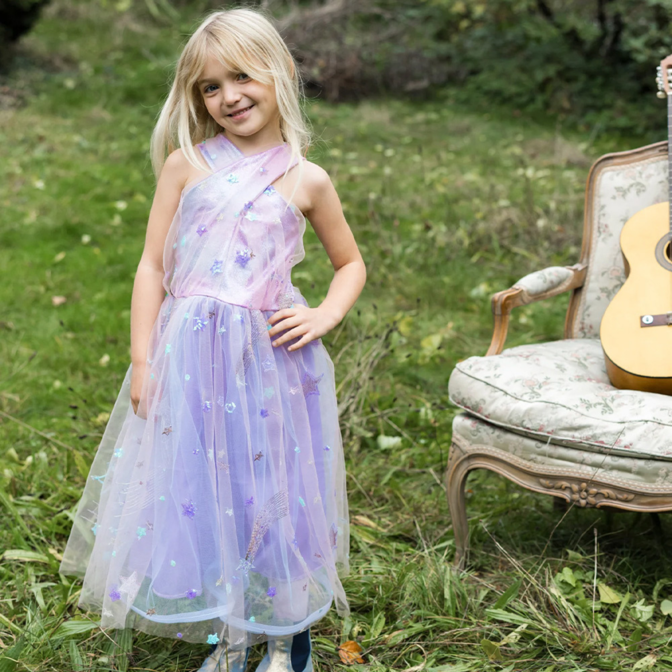 Children's Halloween costume Taylor Swift period dress