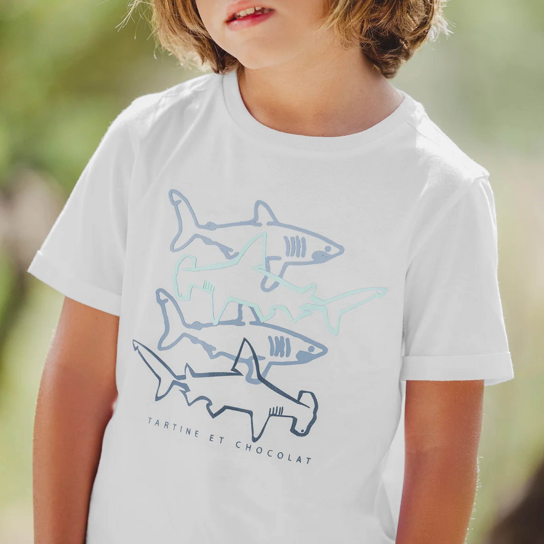 Children's white T-shirt with Sharks design