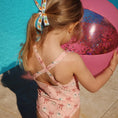 Φορτώστε την εικόνα στον προβολέα γκαλερί, Παιδική μπάλα παραλίας ροζ με γκλίτερ
