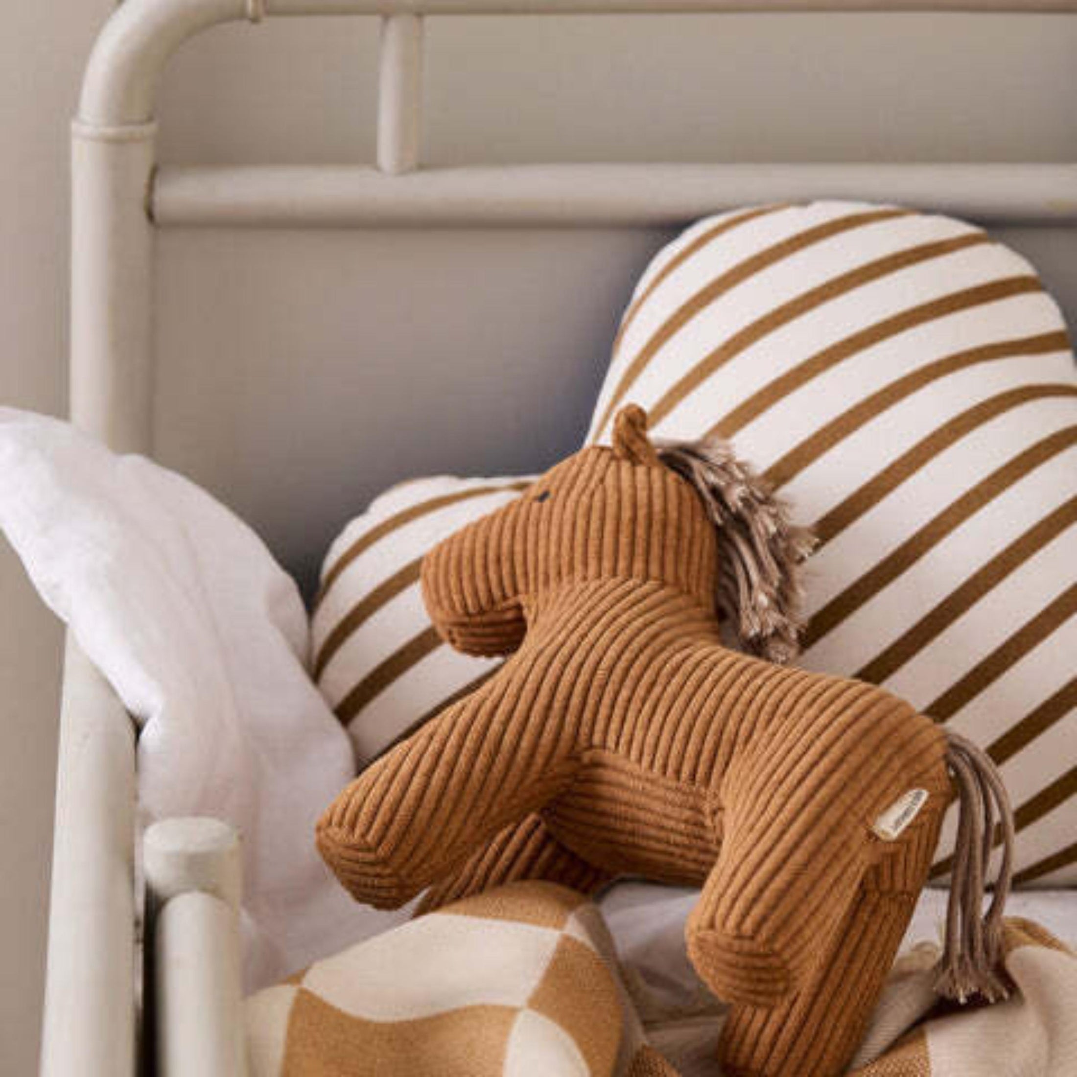 Παιδικό παιχνίδι υφασμάτινο αλογάκι Vera Aiden