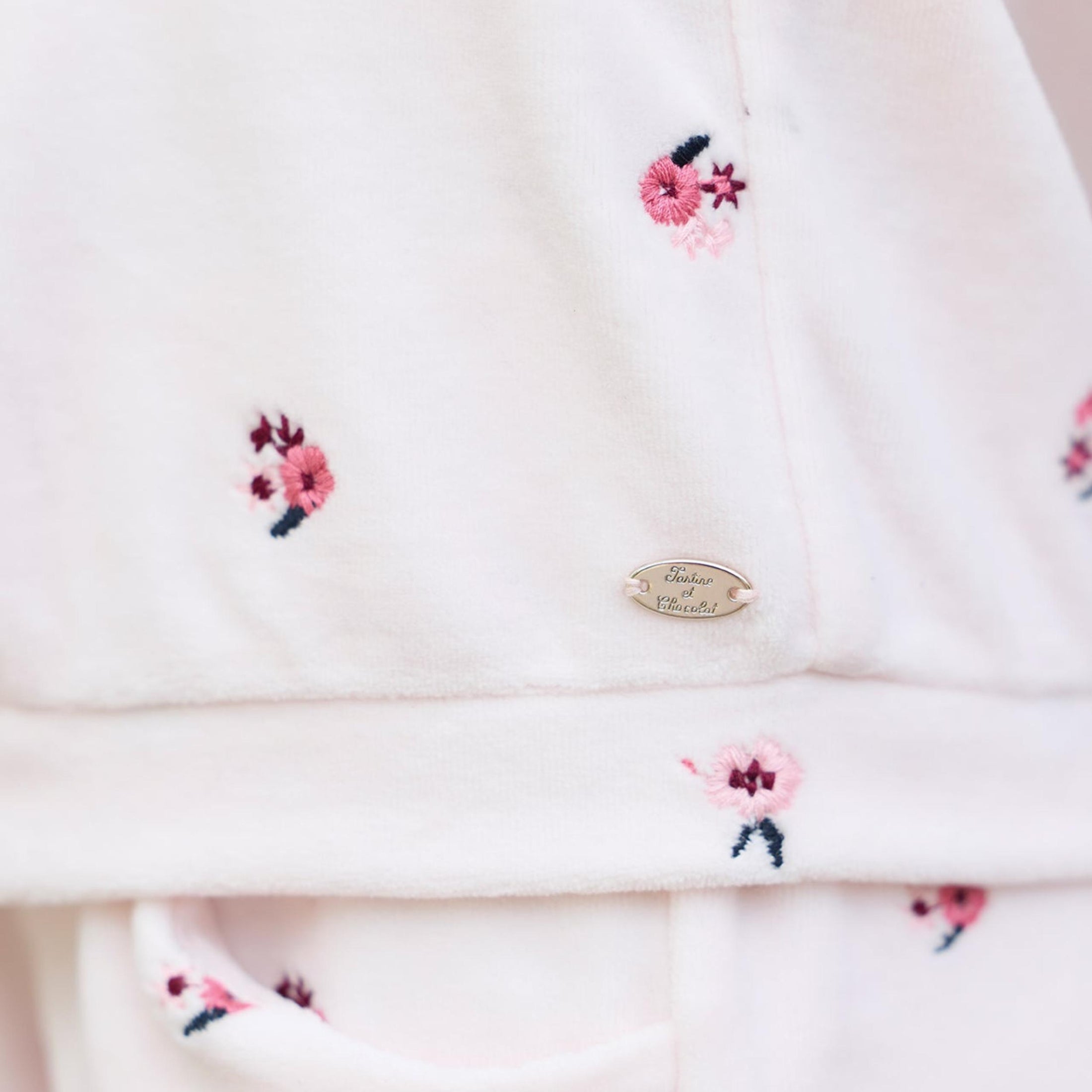 Παιδικό σετ φόρμας ροζ βελούδο