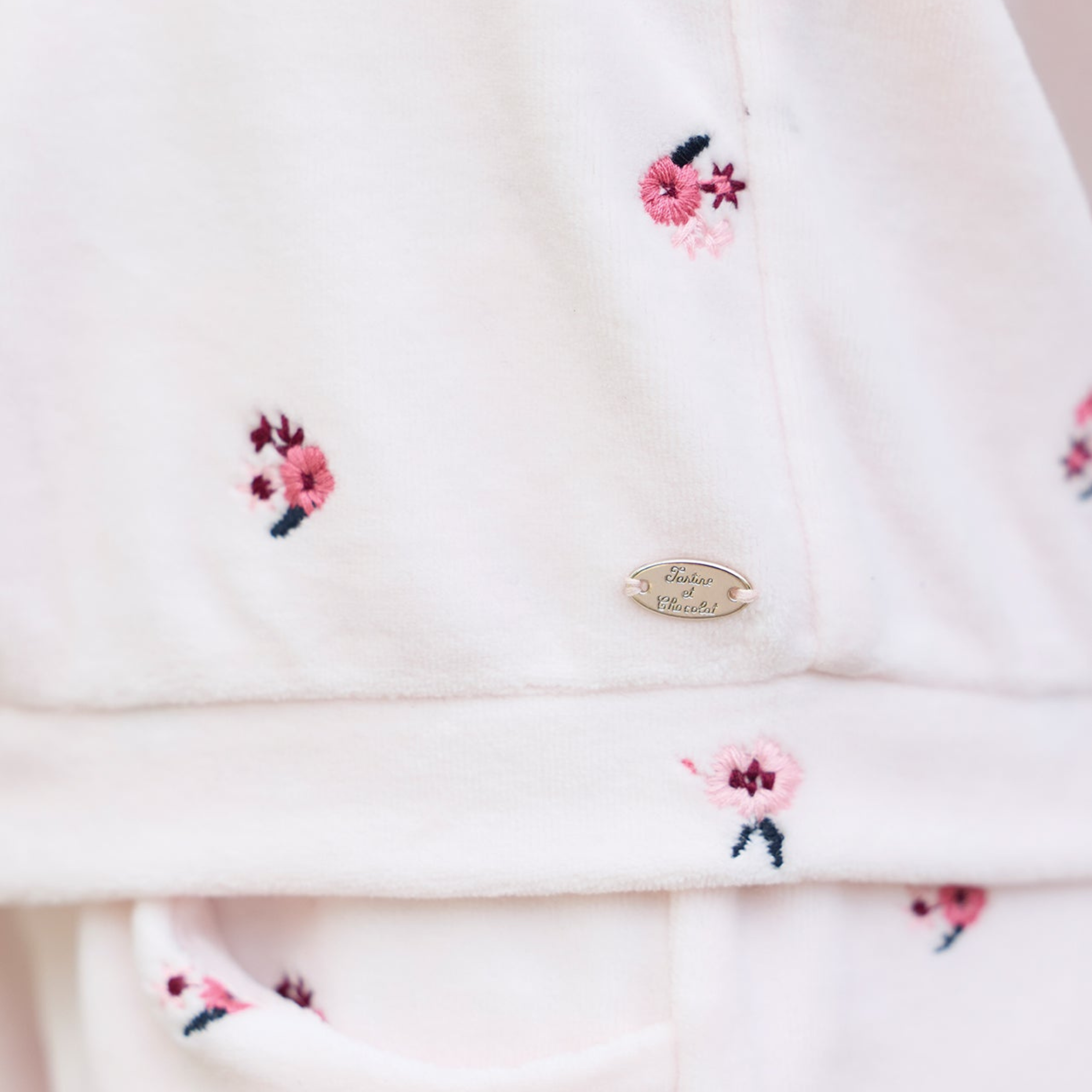 Παιδικό σετ φόρμας ροζ βελούδο