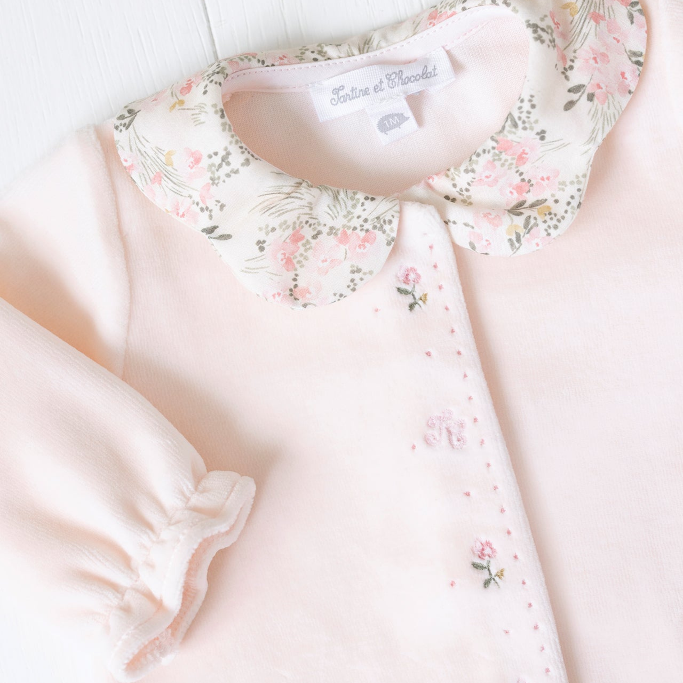 Βρεφικό φορμάκι βελούδο ροζ