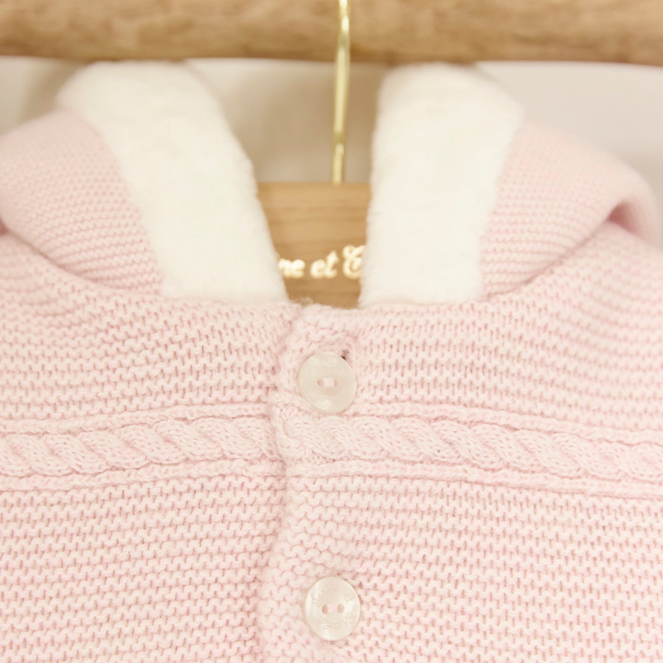 Βρεφικό παλτό πλεκτό ροζ