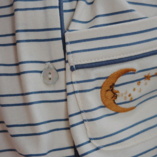 Παιδική πιτζάμα με μπλε ρίγα από βαμβάκι Konges Slojd