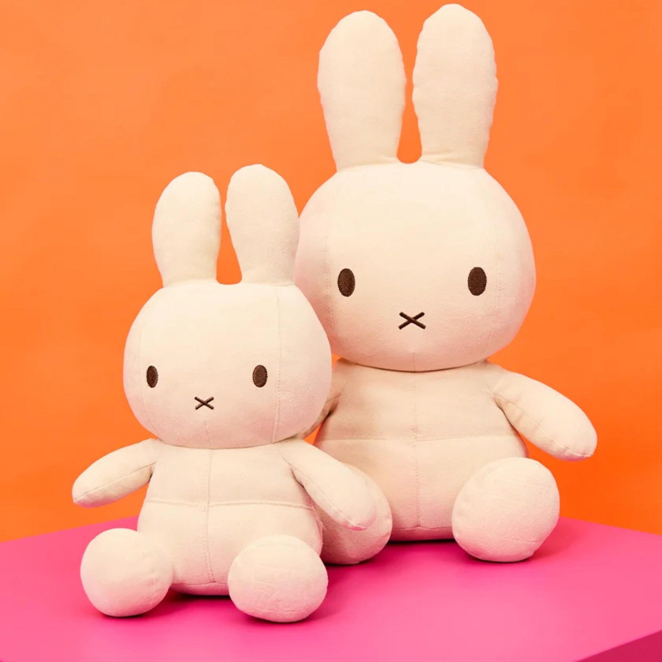 Παιδικό υφασμάτινο κουκλάκι Miffy σουέτ μπεζ Bon Ton