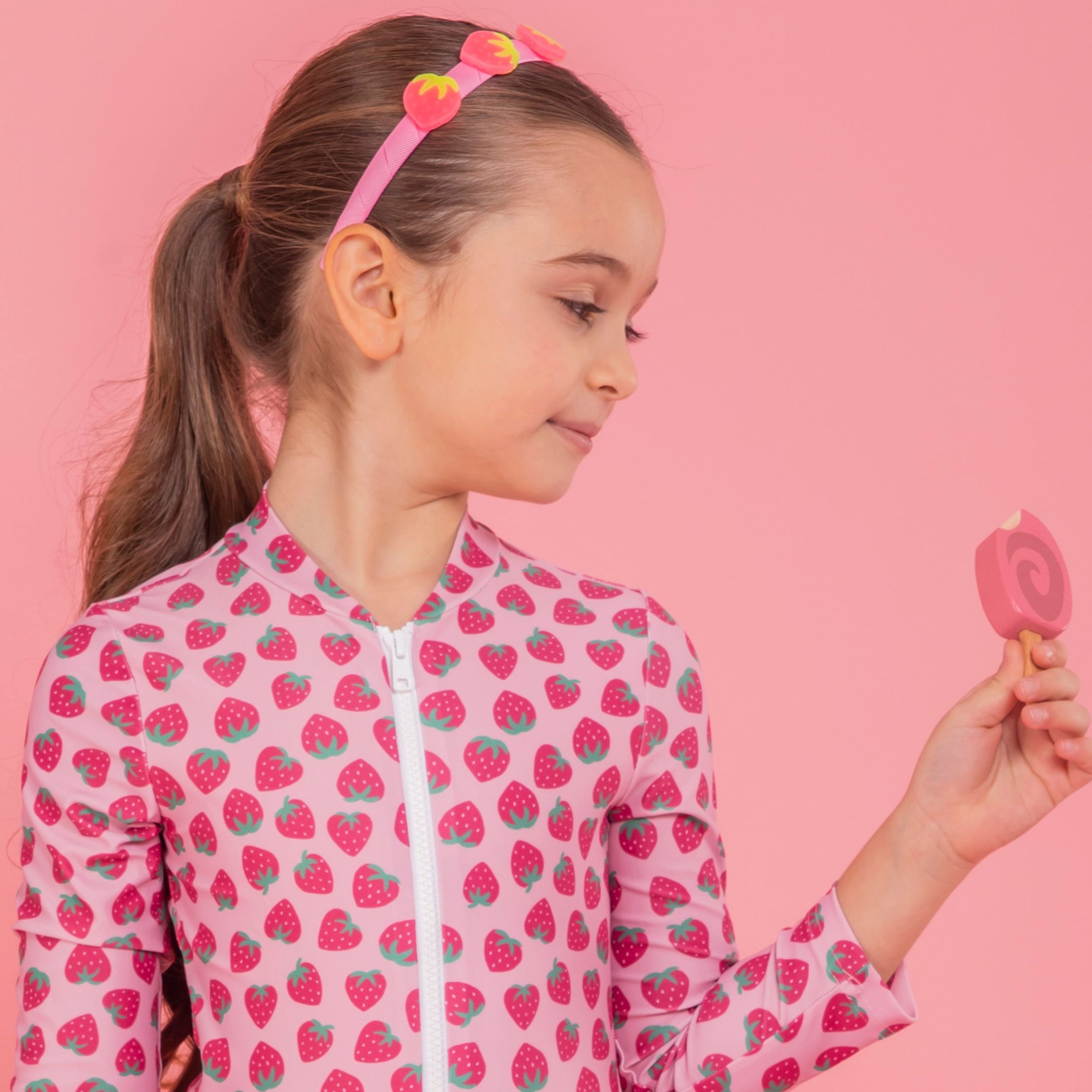 Παιδικό μαγιό μακρυμάνικο ροζ Φράουλες Perle d'azur