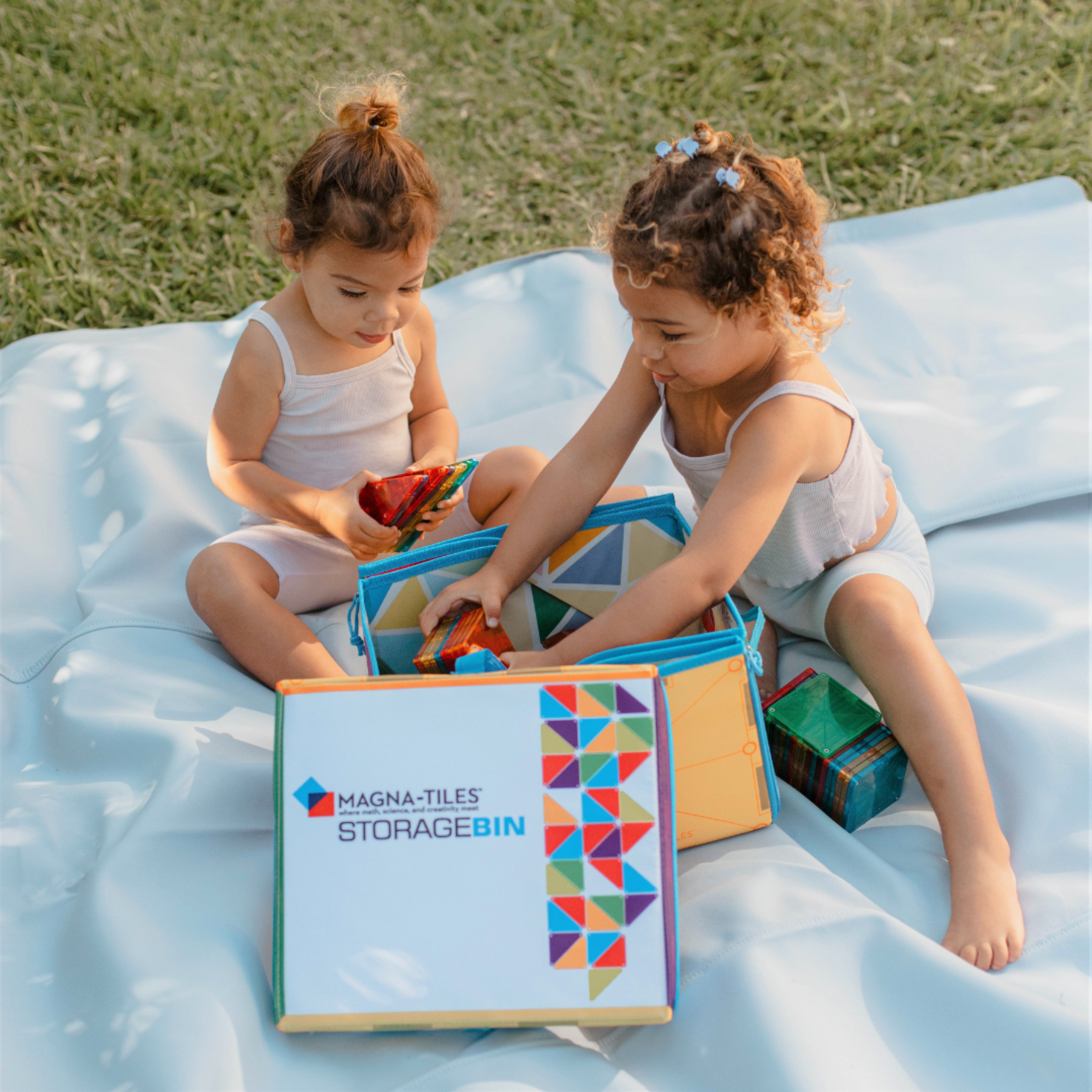 Storage box - play mat