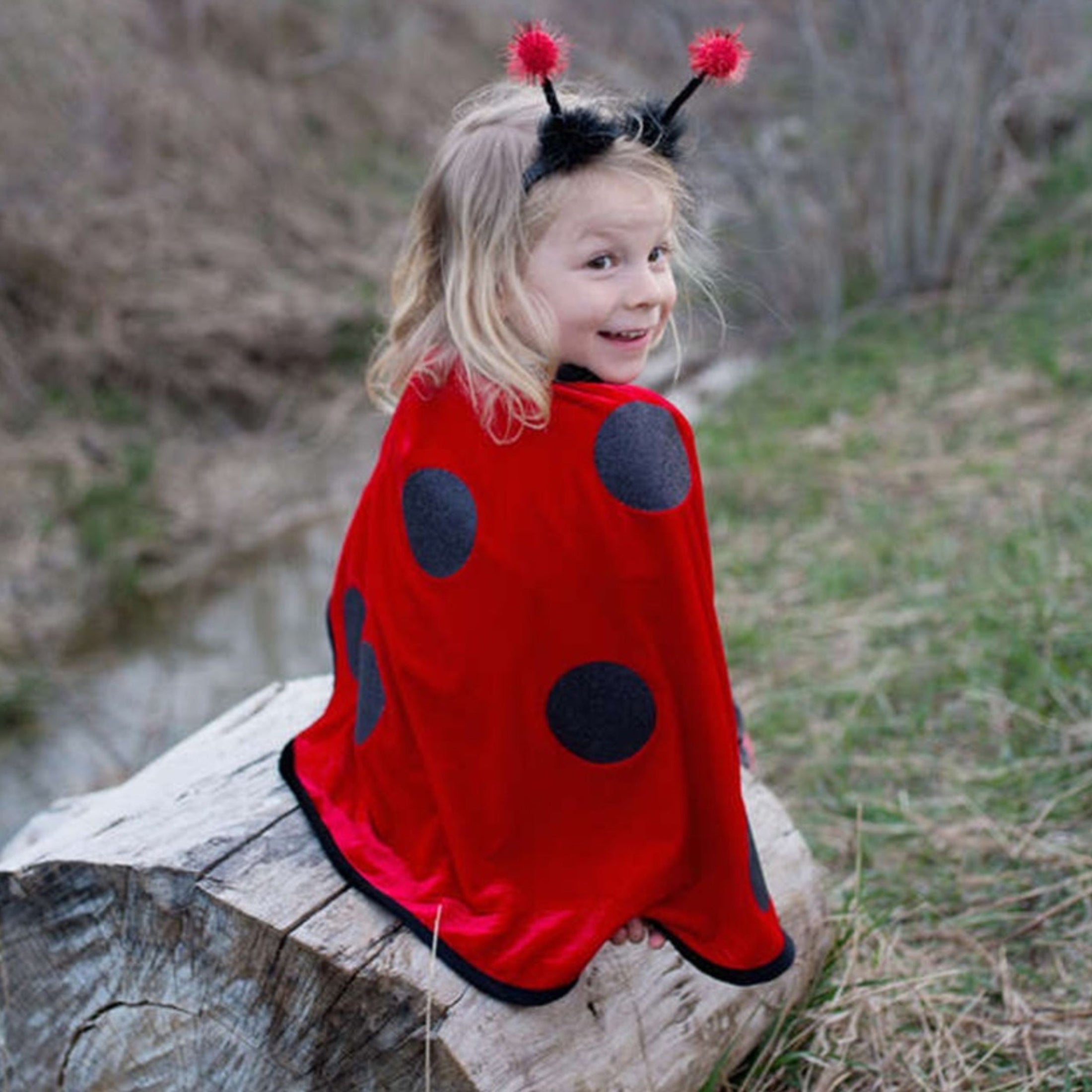 Παιδική αποκριάτικη στολή κάπα με στέκα Πασχαλίτσα Great Pretenders