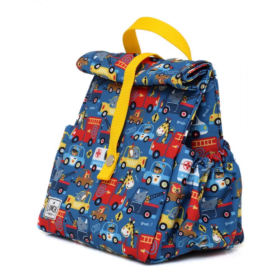 Cars kids lunch bag with yellow handles