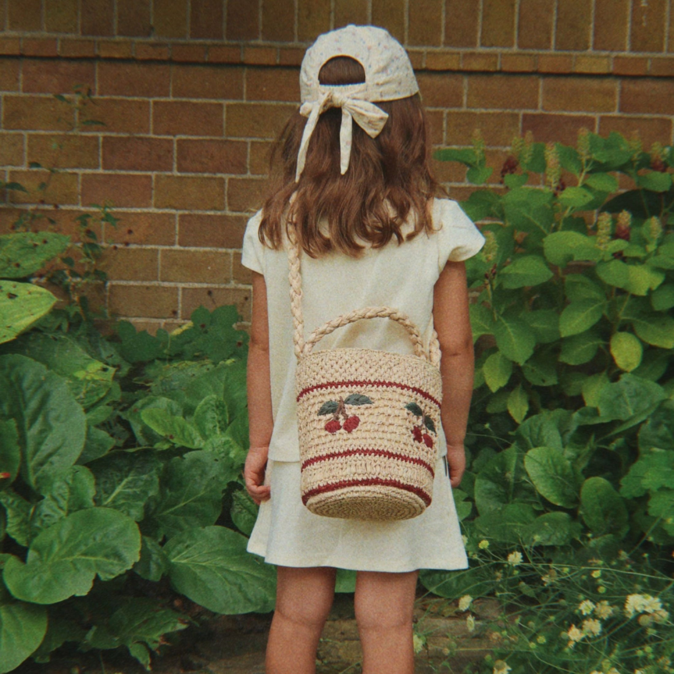 Βρεφικό καπέλο Jockey ριγέ με κερασάκι Ellie Konges Slojd