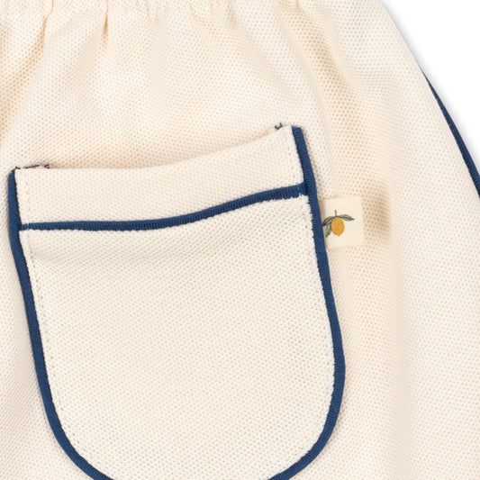 Βρεφικό σορτσς μπεζ με μπλε ρίγα Konges Slojd