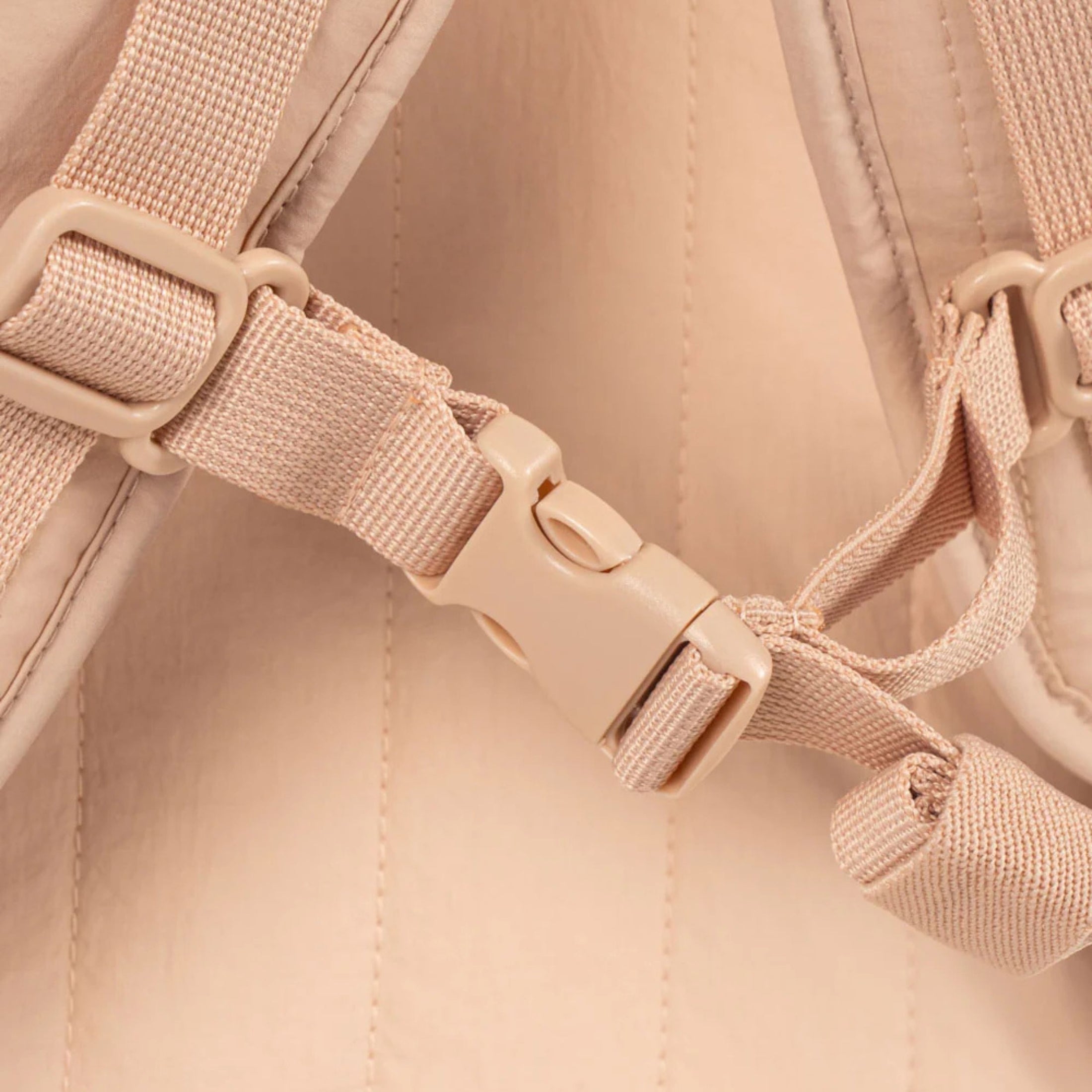Παιδικό σακίδιο πλάτης Juno Cameo Rose Cherry με παγιέτες Konges Slojd
