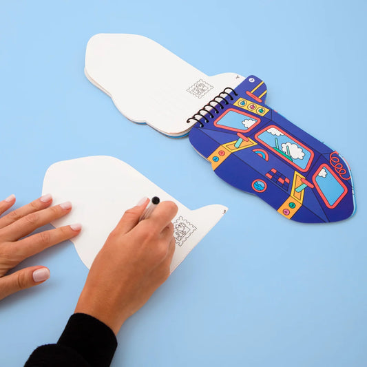 Παιδικό βιβλίο δραστηριοτήτων με αυτοκόλλητα Vroom Omy