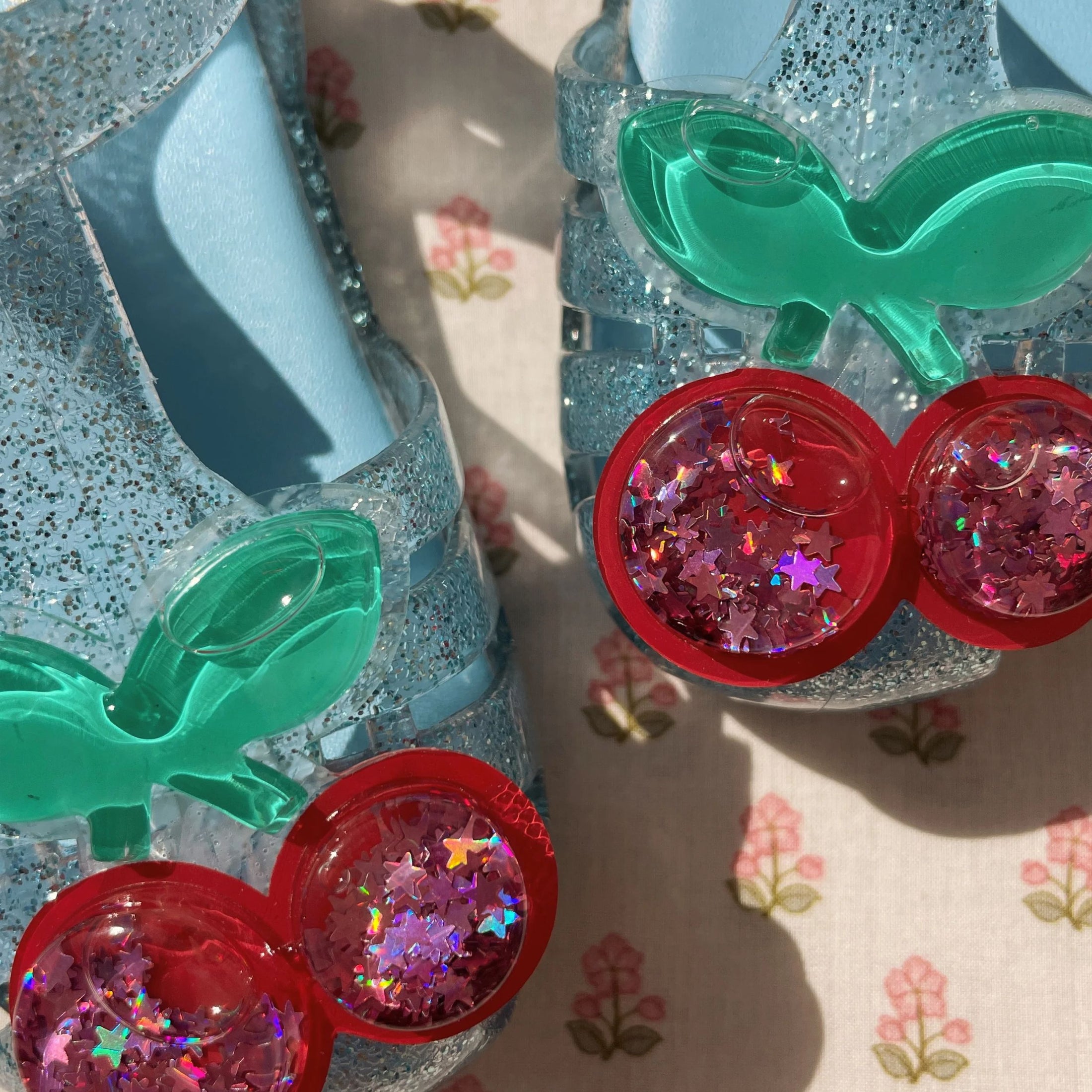 Παιδικά παπούτσια θαλάσσης γαλάζια glitter κερασάκια Konges Slojd